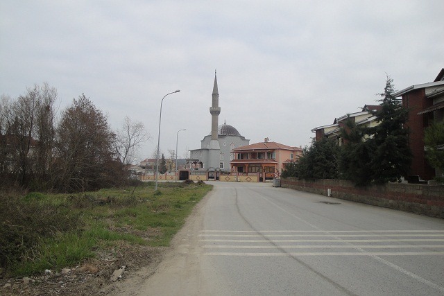 village-street-in-sile