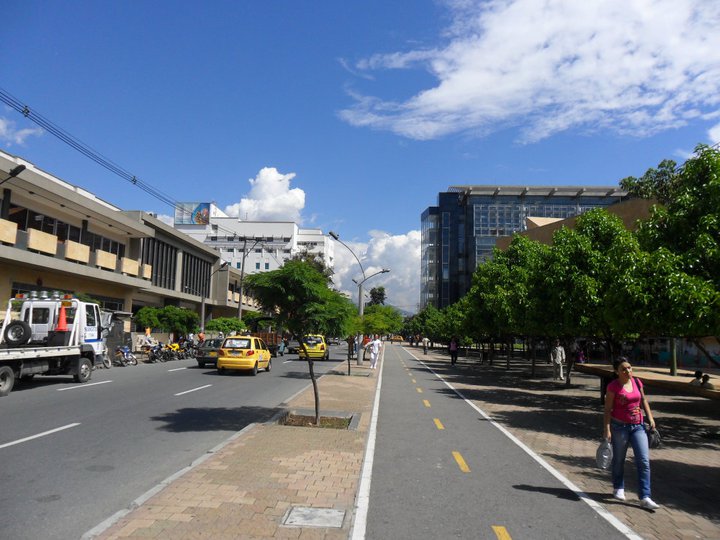 random-road-in-medellin